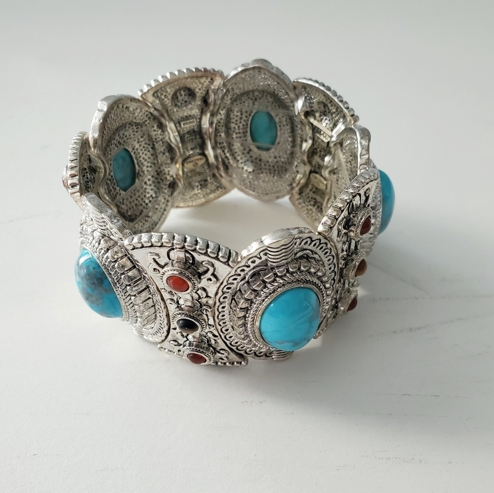 JR Graziano "Best West" Turquoise Stretch Bracelet - Picture 2 of 5